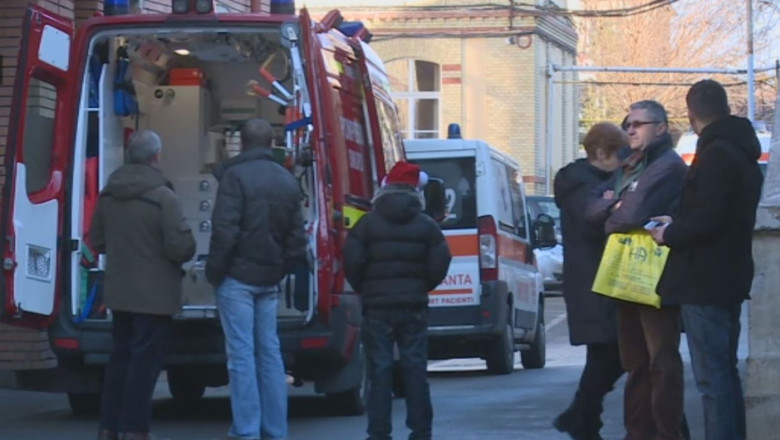 De la masa de Craciun, pe patul de spital Imagine