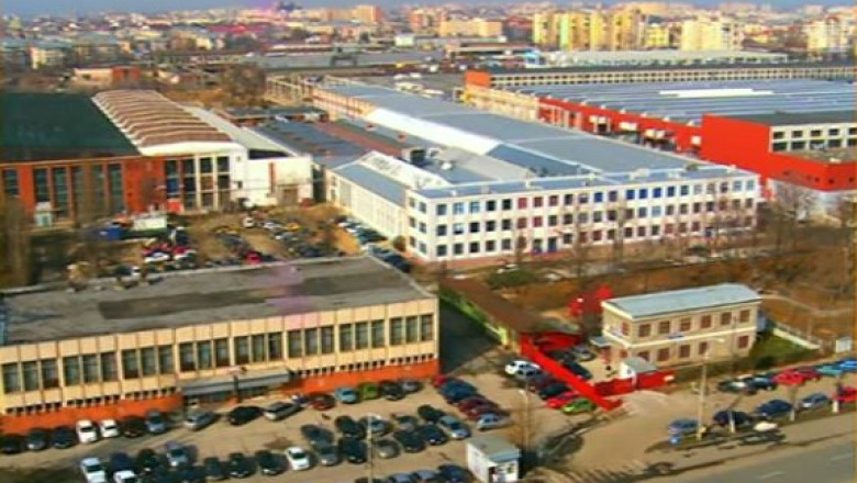 De la promisiunile unei mari uzine, Electroputere Craiova s-a transformat intr-un mall Imagine