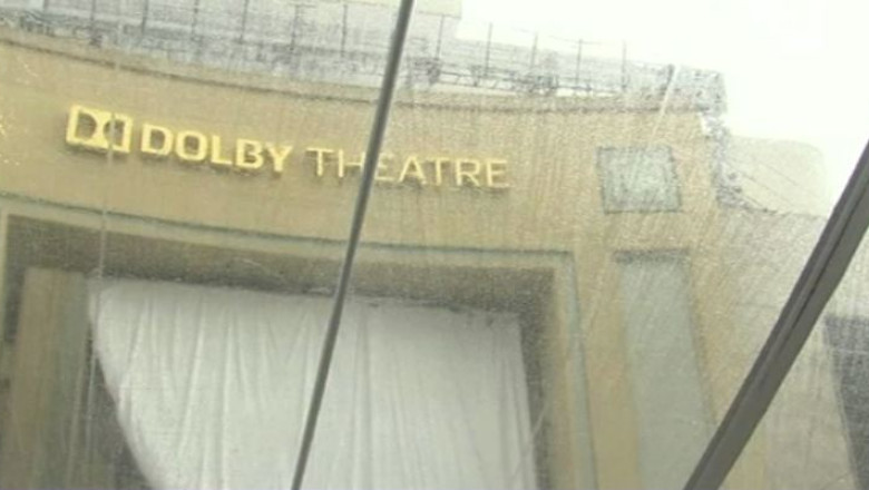 Decernarea premiilor Oscar. Covorul rosu a fost udat de o furtuna puternica Imagine