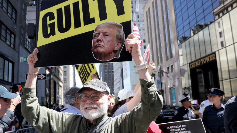 Decizia de a anula sau nu condamnarea lui Trump in cazul Stormy Daniels a fost amanata Imagine