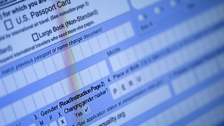 Decizie a justitiei impotriva ordinului lui Trump: pasapoartele cu genul X pentru persoanele transgender trebuie emise din nou in SUA Imagine