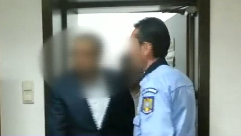 Decizie definitiva. Cei patru judecatori de la Tribunalul Bucuresti acuzati de mita raman in arest Imagine