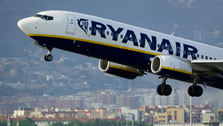 Decizie inedita a Ryanair. Un tanar de 19 ani va deveni copilot pe un Boeing 737 Imagine