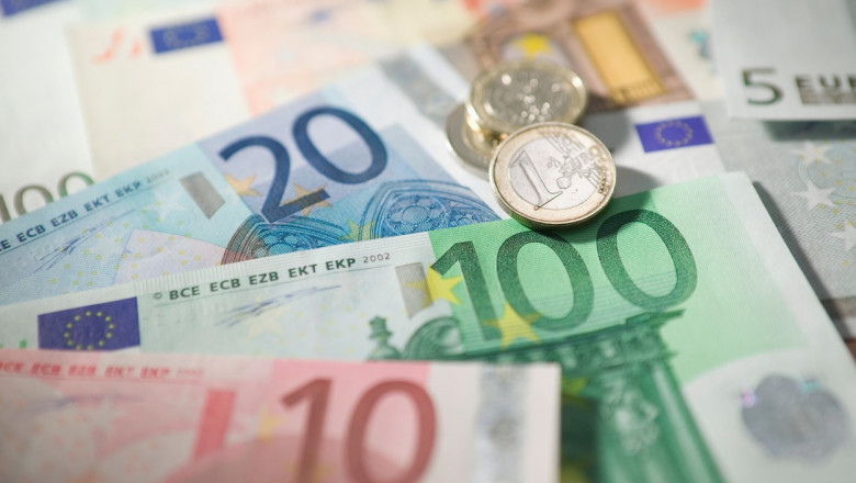 Declinul activitatii economice in zona euro s-a agravat peste asteptari in luna iulie Imagine