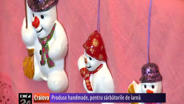 Decoratiuni pentru sarbatorile de iarna, confectionate manual Imagine