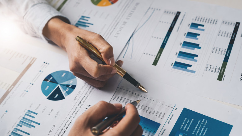 Deficitul bugetar a ajuns la 2,4% din PIB dupa primele opt luni ale anului Imagine