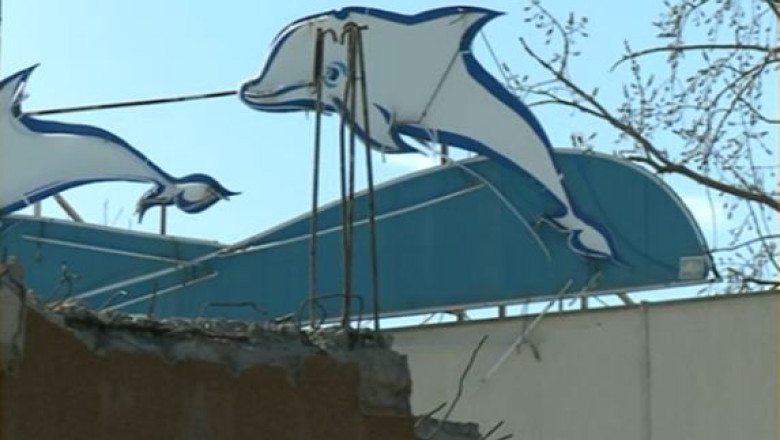 Delfinariul din Constanta se modernizeaza: acoperis rabatabil si gradene marite Imagine