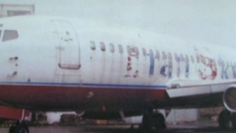 Demnitarii ar putea zbura cu un avion abandonat in Romania de catre un fost ministru indian  Imagine