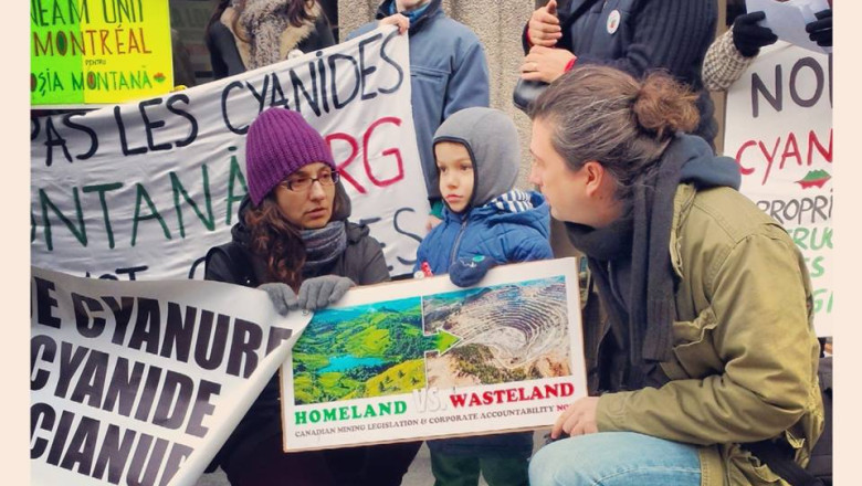 Demonstratii impotriva proiectului Rosia Montana la Paris si la Montreal Imagine
