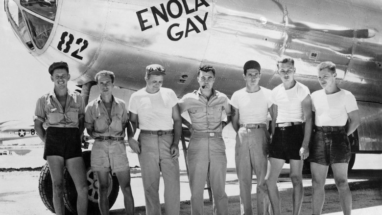 Departamentul Apararii din SUA vrea sa stearga imaginea avionului care a bombardat Hiroshima, din cauza numelui: Enola Gay Imagine