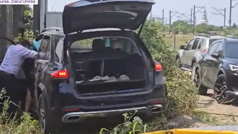 Deputat PNL implicat intr-un accident grav, in Alba. Parlamentarul si sotia lui au ajuns la spital Imagine