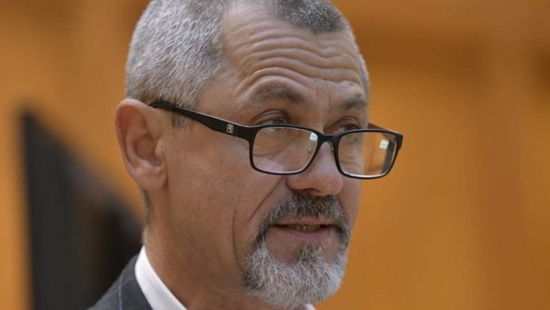 Deputatul Viorel Focsa, dat afara din AUR dupa ce si-a batut sotia, s-a intors in grupul parlamentar al partidului Imagine