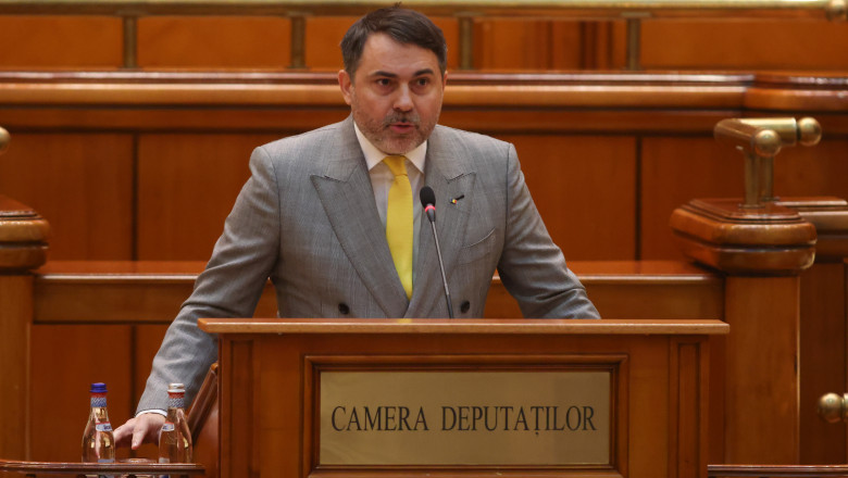 Derapaj al unui deputat AUR despre femeile angajate la stat: „Stim foarte bine cum au ajuns in anumite fotolii” Imagine