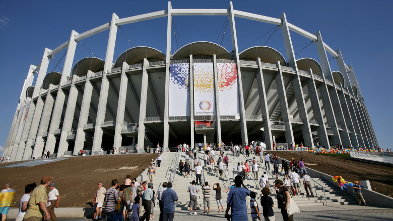 Derby-ul Dinamo-Steaua. Recomandare: suporterii sa vina la stadion cu mijloacele de transport in comun Imagine