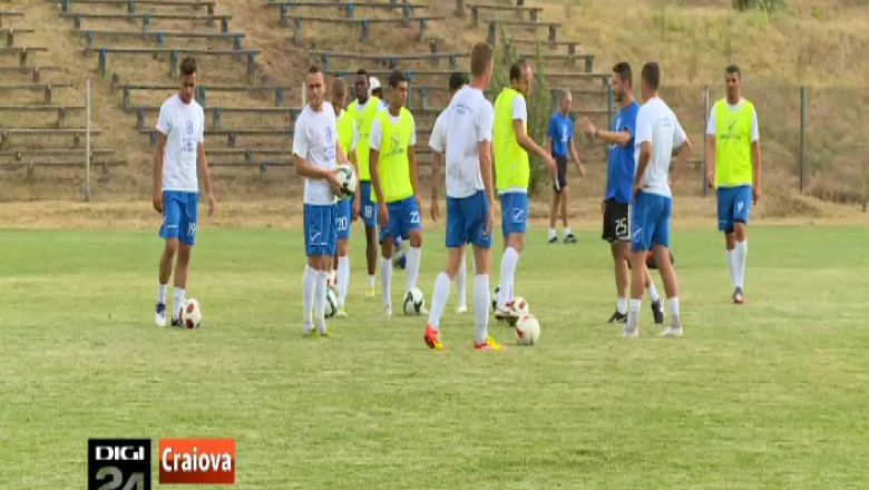 Derby-ul FC Universitatea Craiova - CSU Craiova, in etapa a doua Imagine