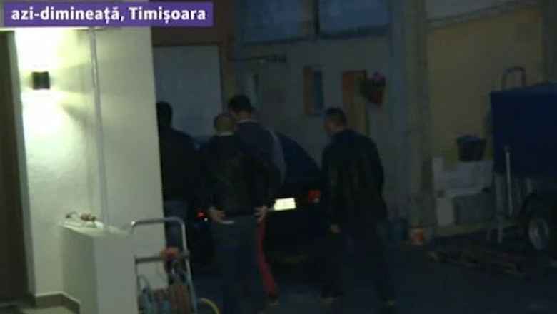 Descinderi, in cautarea unor persoane suspectate ca au vandut droguri in apropierea universitatilor din Timisoara Imagine