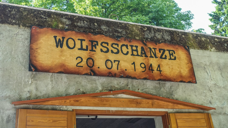 Descoperire macabra la o fosta baza nazista. Cinci schelete cu mainile si picioarele taiate, descoperite la „Barlogul Lupului” Imagine