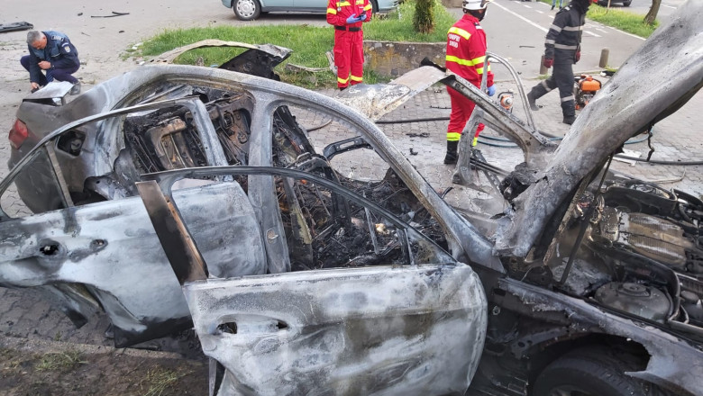 Descoperire majora in ancheta atentatului din Arad. Politistii au gasit o retea care facea bombe artizanale in Germania Imagine