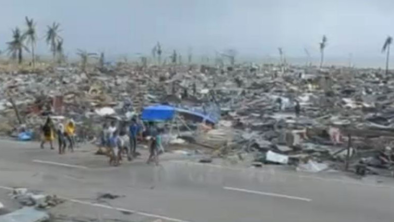 Dezastru dupa taifunul din Filipine. Oamenii au trecut la acte de vandalism Imagine