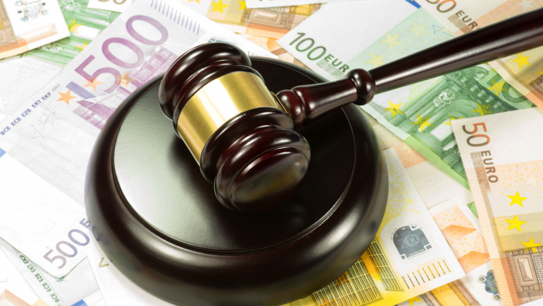 Dezincriminarea evaziunii fiscale sub 1 milion de euro, constitutionala. CCR: Legea face trecerea spre teoriile moderne ale dreptului Imagine