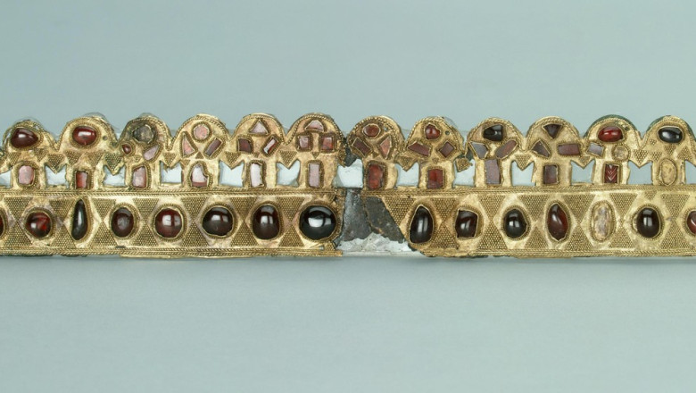 Diadema Hunilor, unul dintre cele mai valoroase artefacte din lume, a fost furata de rusi din Melitopol Imagine