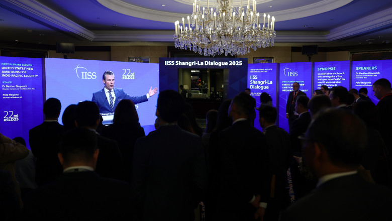 Dialogul Shangri-La, conferinta de securitate din Singapore: reticenta europeana la propunerile SUA, ostilitate intre India si Pakistan Imagine
