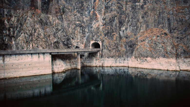 Diana Buzoianu, despre francezii care „ne fura apa si aurul din lacuri”: Extremistii refuza masurile reale privind problema apei Imagine