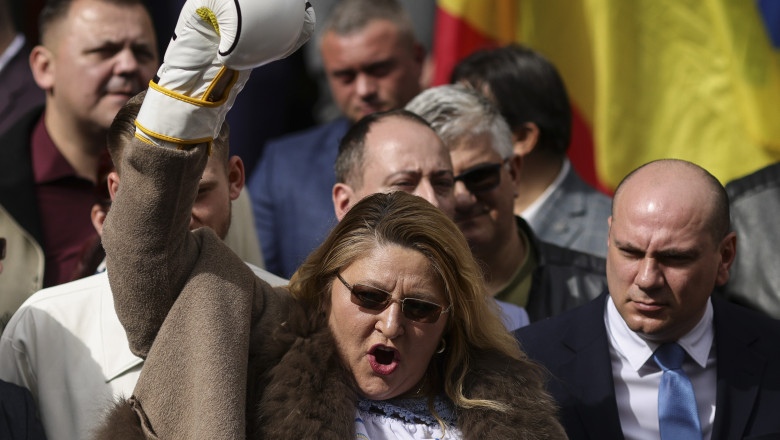 Diana Sosoaca i-a scris lui Donald Trump dupa ce BEC i-a respins candidatura la prezidentiale Imagine