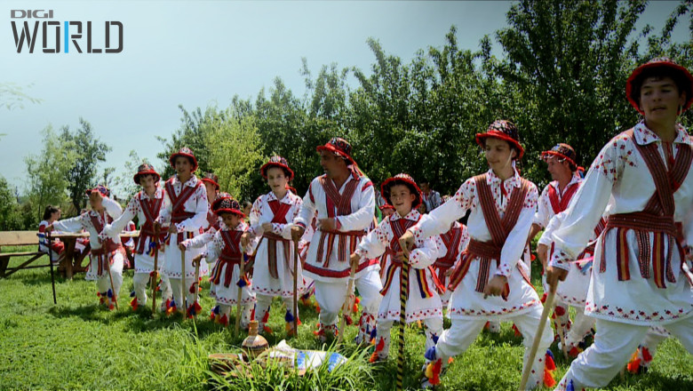 Digi World prezinta, duminica, 28 decembrie si duminica, 4 ianuarie, de la ora 20.00, ”Calusarii”, un documentar productie proprie, realizat in co-productie cu Muzeul National al Taranului Roman Imagine