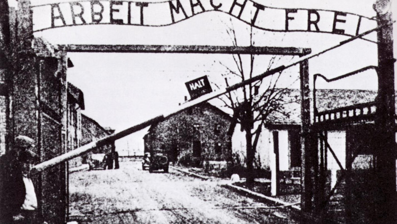 Digi24 difuzeaza documentarul "Auschwitz - nazistii si solutia finala" Imagine