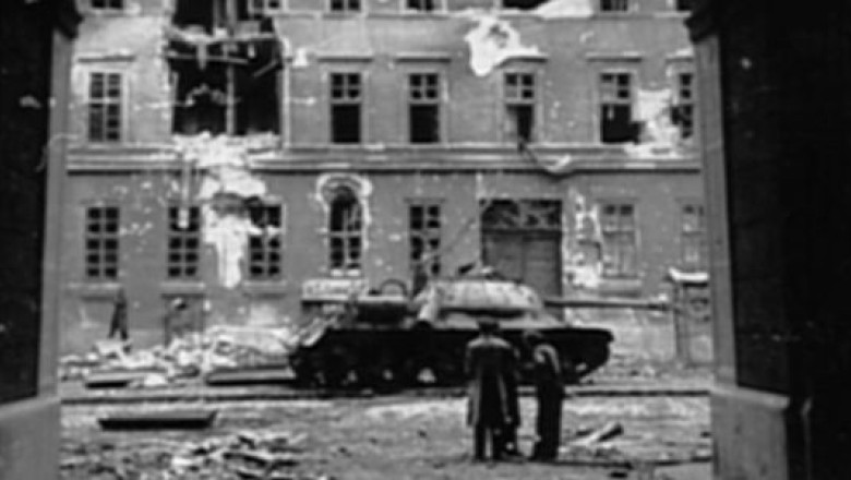 DIGIPEDIA. Prima criza profunda a sistemului comunist impus de Moscova Imagine