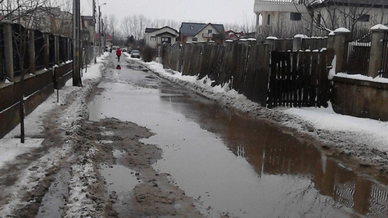 DigiVOX. Drumul Furcii din sectorul 6: „Sunt cratere, nu mai avem pe unde trece cu masina!” Imagine