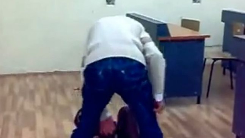 Din banca, la spital. Doi elevi de la un liceu constantean s-au luat la bataie Imagine