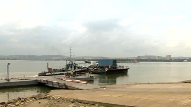 Din|interior. 1.000 de kilometri de Dunare si promisiuni de construire a podurilor, doar in campanii Imagine