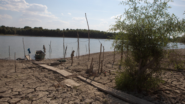Din|interior. Dunarea, singura sursa de apa pentru locuitorii din Delta: „Acum chiar e un pericol” Imagine
