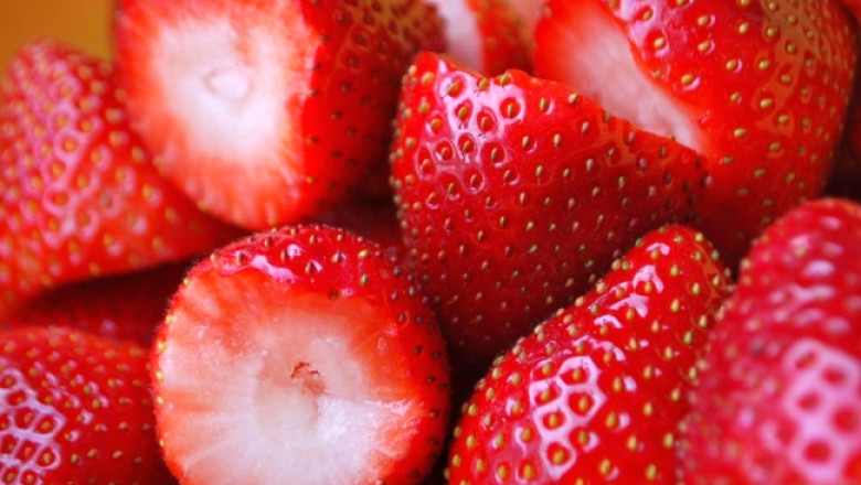 Din nou la cules de capsuni: 750 de romani sunt asteptati sa se angajeze in Spania Imagine