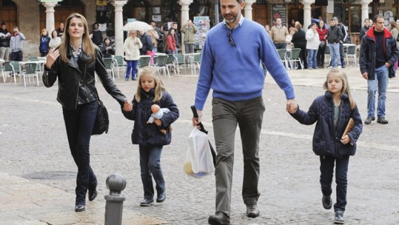 Dincolo de protocol. Kebabul, preferinta culinara a cuplului Felipe si Letizia Imagine