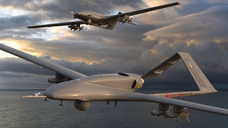 Dincu: Armata Romana vrea sa cumpere 3 sisteme de drone Bayraktar Imagine