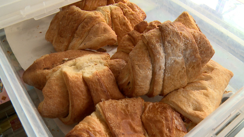 Director de scoala sanctionat dupa ce 12 copii s-au intoxicat de la corn si lapte Imagine