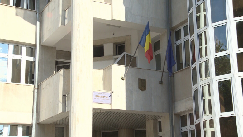 Directorul adjunct al Romarm, retinut de procurorii gorjeni Imagine