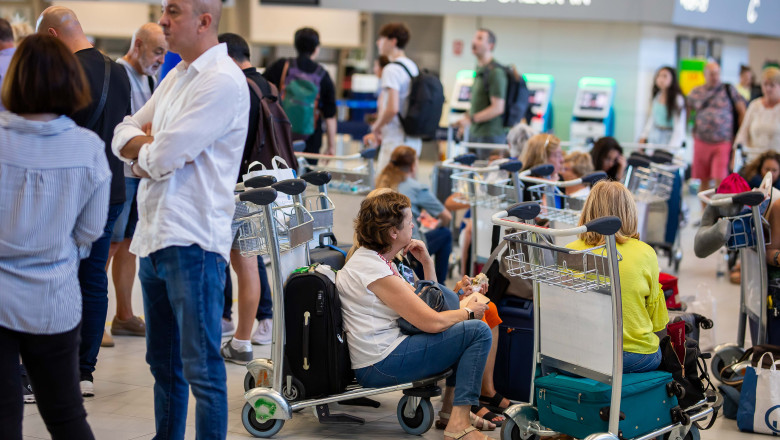 Disputele pe compensatiile pasagerilor pentru zboruri intarziate blocheaza reforma UE. Germania conduce opozitia Imagine