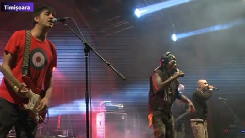 Distractie balcano pe un picior de Plai. Festivalul multicultural a inceput la Timisoara Imagine