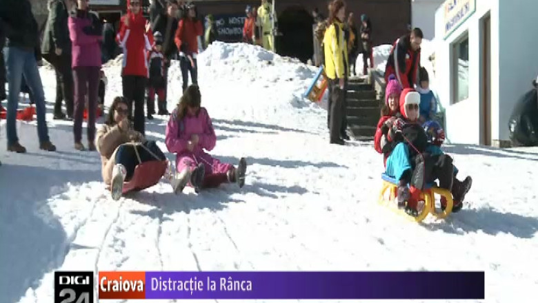 Distractie pe partiile de la Ranca, judetul Gorj Imagine