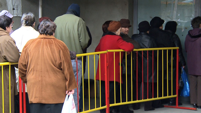Distribuirea ajutoarelor europene incepe cu intarziere in Iasi Imagine