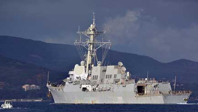 Distrugatorul USS Truxtun a parasit Marea Neagra Imagine