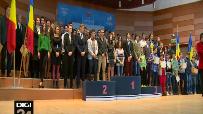 DJST Dolj premiaza cei mai buni sportivi si antrenori Imagine