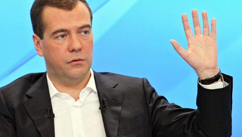 Dmitri Medvedev, in vizita in Crimeea Imagine