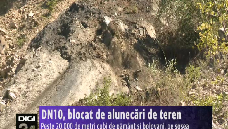 DN10, blocat de alunecari de teren Imagine