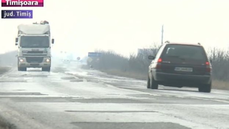 DN59, lasat la voia sortii. Soseaua a fost doar plombata in ultimii 18 ani Imagine