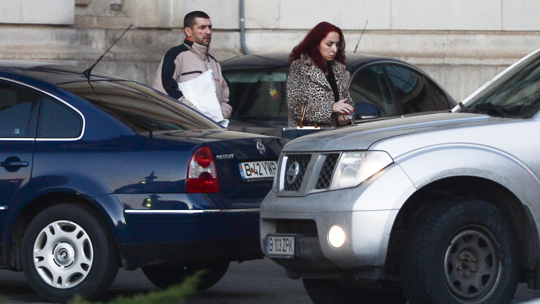DNA: Consiliera lui Gabriel Oprea si secretarul general adjunct din MAI au fotocopiat acte secrete Imagine